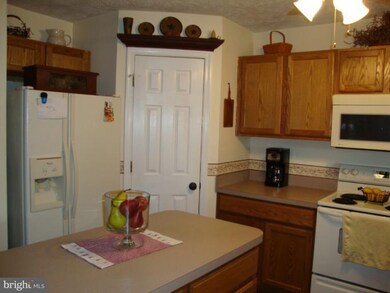 516 June Apple Ct, Abingdon, MD 21009 - photo 4