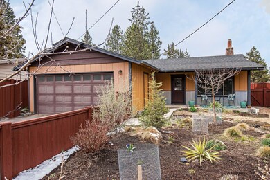 833 SW Hill St Bend OR 97702-print-002-0