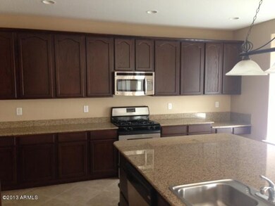 6 - Kitchen