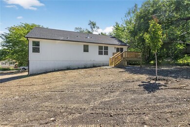 15600 Kay N A, Belton, MO 64012 - photo 5