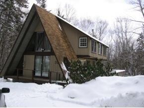915 Shippee Rd, Readsboro, VT 05350 - photo 2