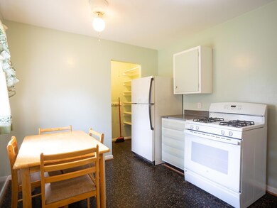 1494 Grattan Columbus-7
