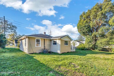 5335 Kingsbury St, Jacksonville, FL 32205 - photo 5