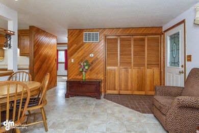 Living Room 6085-SMALL