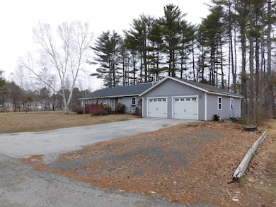 16 Pine St, Milo, ME 04463 - photo 3