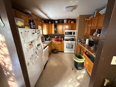 2201 Des Moines St, Webster City, IA 50595 - photo 5