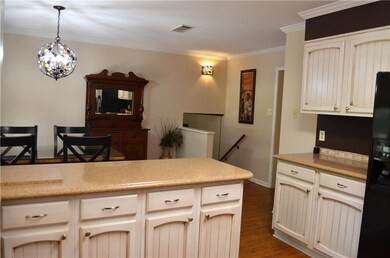 105 Iris Cir, Pineville, LA 71360 - photo 3