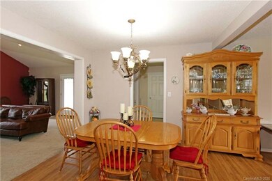 218 Doe Trail Ln, Statesville, NC 28625 - photo 3