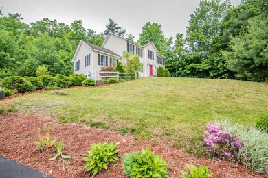 73 Pine St, Hooksett, NH 03106 - photo 3