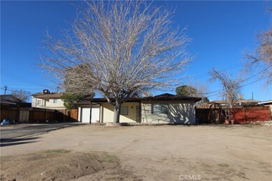 16184 Hughes Rd, Victorville, CA 92395 - photo 2