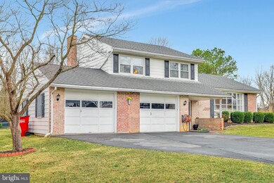 11613 Peacock Trail, Hagerstown, MD 21742 - photo 5