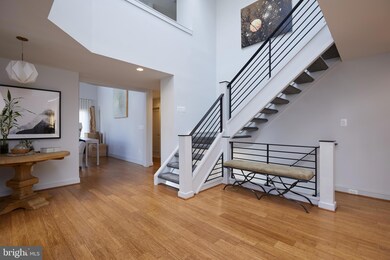 9904 Bluegrass Rd, Potomac, MD 20854 - photo 4