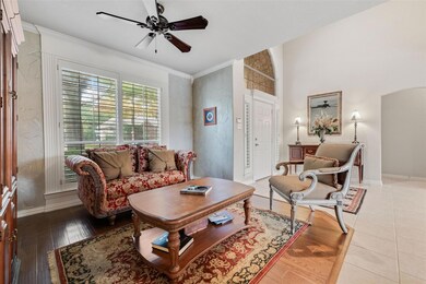 8942 Kingston Ct, North Richland Hills, TX 76182 - photo 6