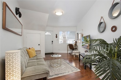 140 Avenida Algodon unit D, San Clemente, CA 92672 - photo 2