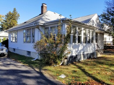 71 Friendly Rd, Cranston, RI 02910 - photo 4