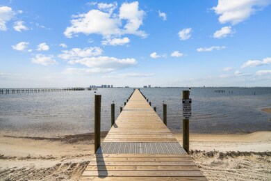 8235 Navarre Pkwy D105-020
