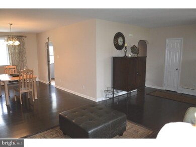 4811 Shepard St, Brookhaven, PA 19015 - photo 6