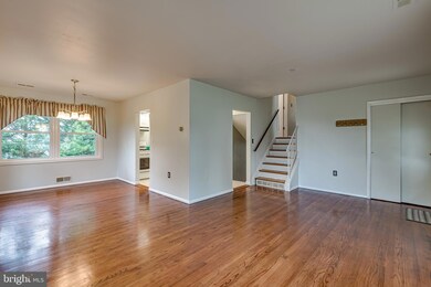 203 Exeter Ct, Linthicum Heights, MD 21090 - photo 7