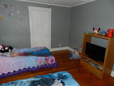 15 17 Green, Rochester, NH 03868 - photo 4