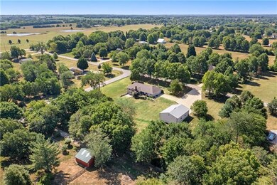 4154 W 188th St, Stilwell, KS 66085 - photo 2