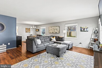 12202 Millstream Dr, Bowie, MD 20715 - photo 4