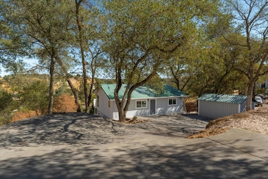 8557 Mcatee St, Valley Springs, CA 95252 - photo 3