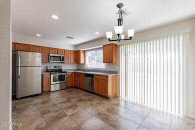 2261 W Osage Ave, Mesa, AZ 85202 - photo 2