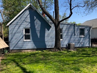 501 W Franklin Ave, Effingham, IL 62401 - photo 7