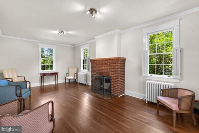 6803 Pineway, University Park, MD 20782 - photo 4