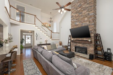 2025_03_March_415_Lakeshore_Cove_Dr_0020