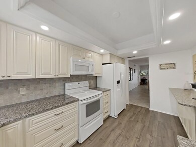 9700 Starkey Rd unit 321, Seminole, FL 33777 - photo 7