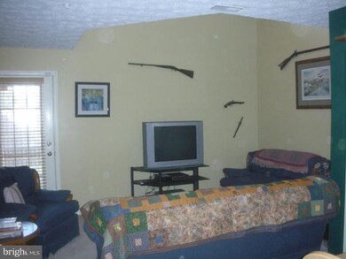 204 Toddson Ln, Owings Mills, MD 21117 - photo 6