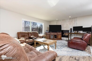 7420 Chad St, Anchorage, AK 99518 - photo 5