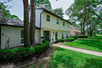 13511 Westport Ln, Houston, TX 77079 - photo 4