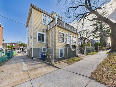 3234 Paulding Ave, Bronx, NY 10469 - photo 2