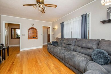 904 E 35th St, Des Moines, IA 50317 - photo 3