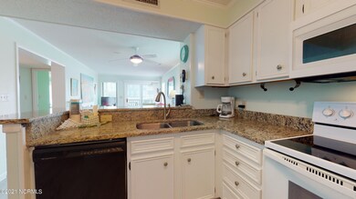 2511 W Fort MacOn Rd unit 112 B, Atlantic Beach, NC 28512 - photo 6