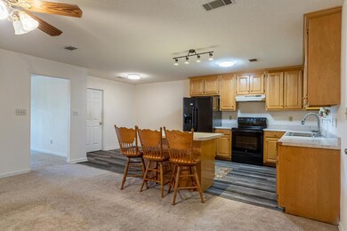 3520 Thomas Rd, Albany, GA 31705 - photo 5