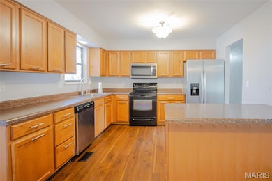 916 Carla Dr, Troy, IL 62294 - photo 6