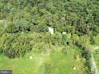 100 N Market St, New Ringgold, PA 17960 - photo 7