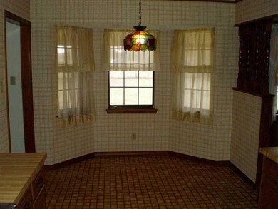 Breakfast Area. ALSO HAS FORMAL DINING ROOM