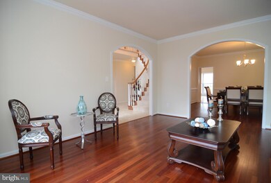 9018 Copperleaf Ln, Fairfax Station, VA 22039 - photo 4