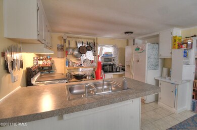 Kitchen 2