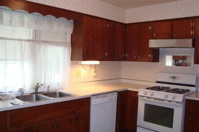 26170 Hilly Ln, Elkhart, IN 46517 - photo 5