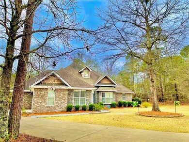 YES!  FLAT, WOODED & LARGE front & backyards DO EX