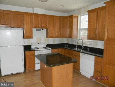 20805 Gaelic Ct, Germantown, MD 20874 - photo 6