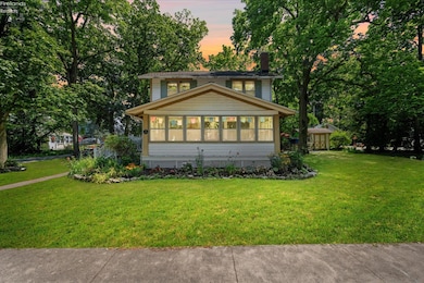 528 E 4th St, Lakeside Marblehead, OH 43440 - photo 2