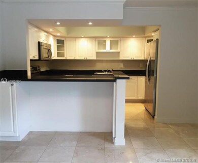 651 S Mashta Dr, Key Biscayne, FL 33149 - photo 2