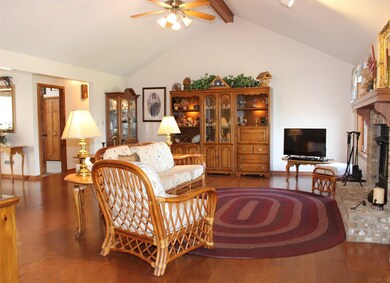 10225 Hosler Rd, Leo, IN 46765 - photo 5