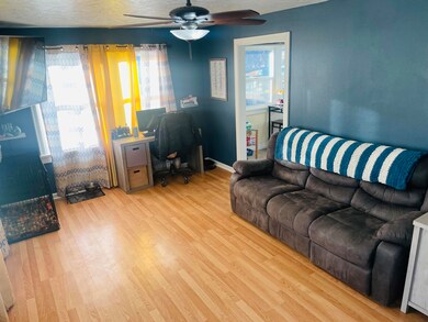 5217 Bryant Ave, Klamath Falls, OR 97603 - photo 2